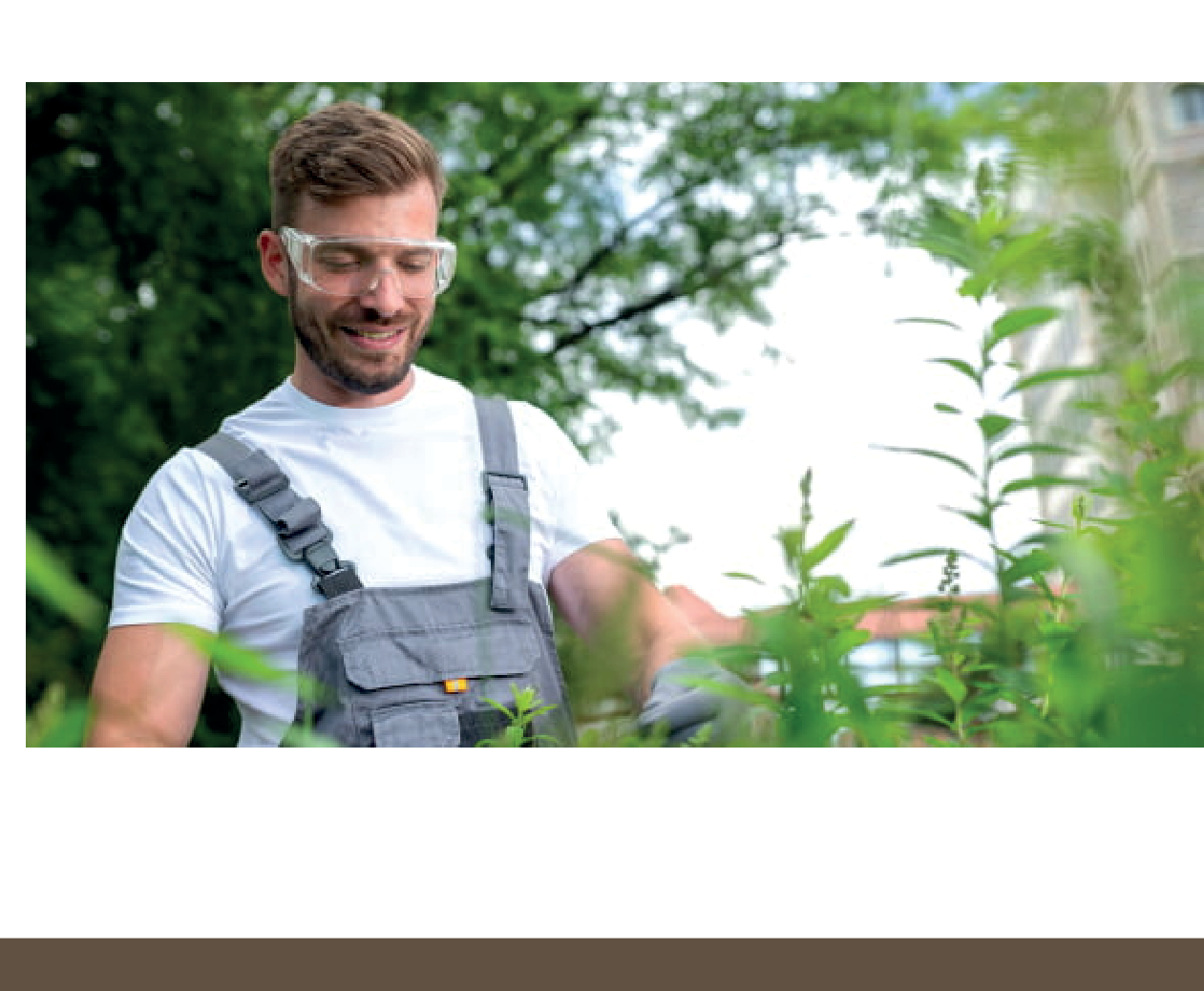 Hovenier aan het werk